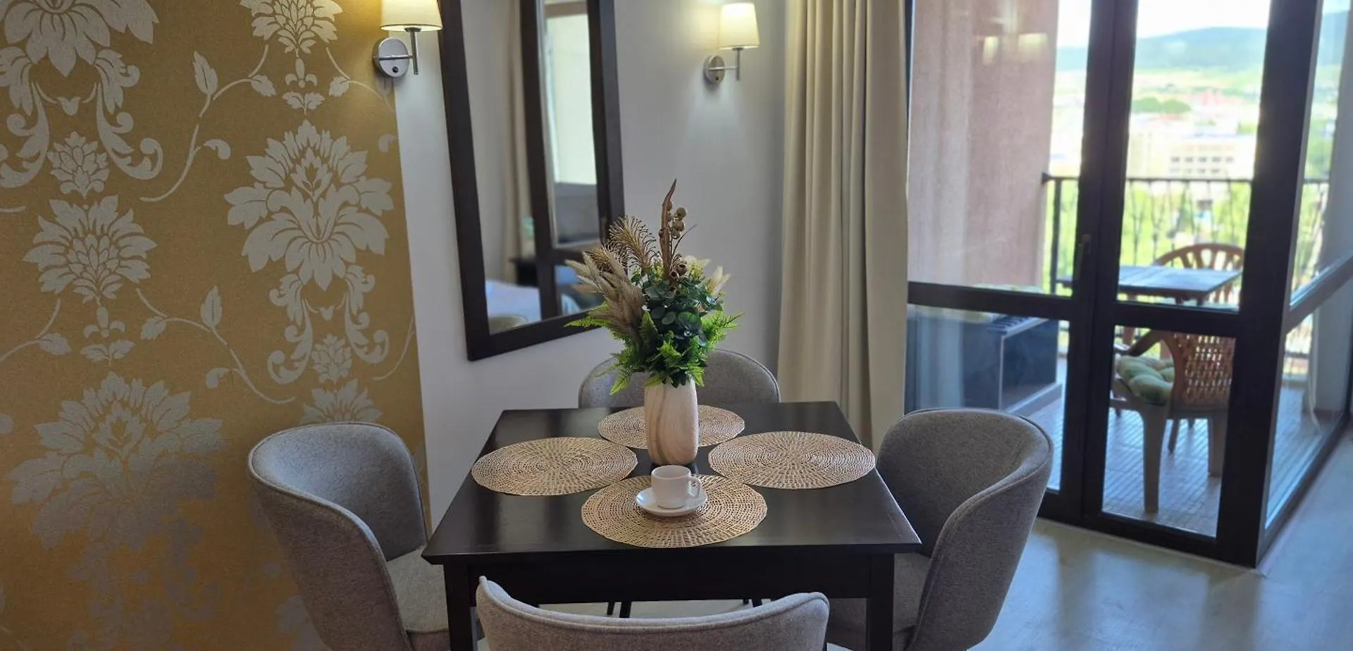Patrick'S Apartment - Royal Beach Солнечный берег